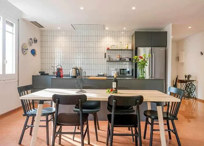 New Floor With A Lot Of Light & Air-con Lägenhet Girona