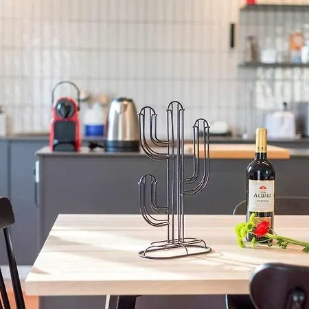 Apartamento New Floor With A Lot Of Light & Air-con *